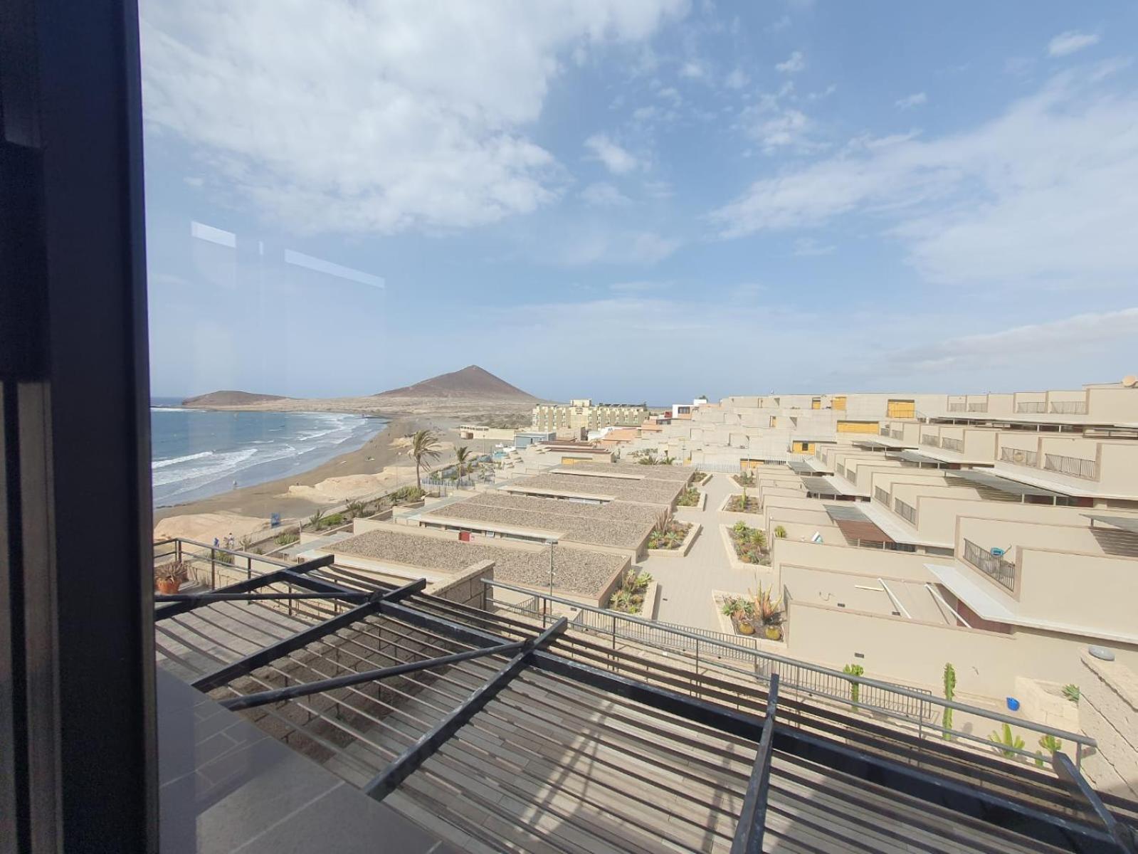Alquilaencanarias Spectacular Terrace And Sea Views A Holiday home El Medano (Tenerife)